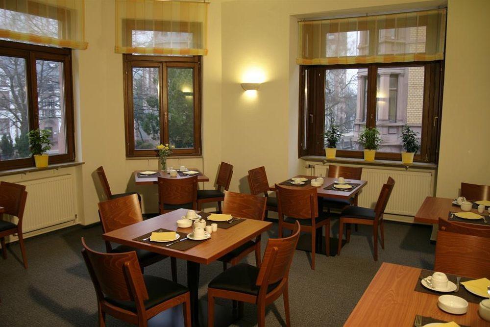 Hotel Restaurant Krokodil Heidelberg Exterior foto